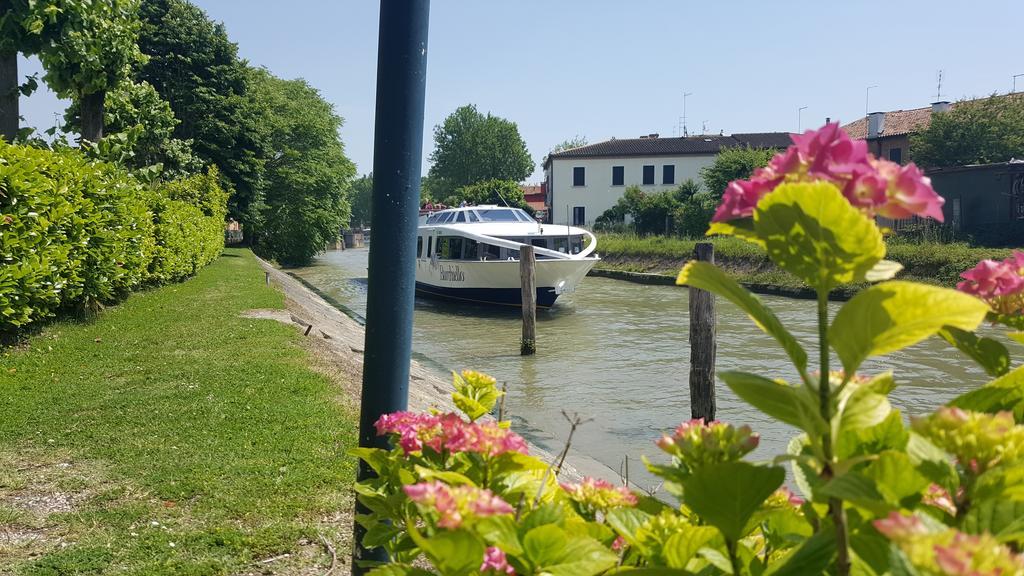 Locanda Il Burchiello Oriago Di Mira Luaran gambar
