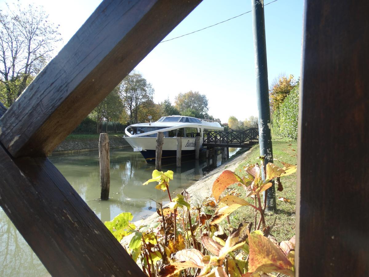 Locanda Il Burchiello Oriago Di Mira Luaran gambar